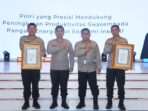Jelang Peringatan Hari Bhayangkara ke-79, Polres Metro Tangerang Kota Sabet Penghargaan Pelayanan Prima dari Kapolri di Musrenbang 2025 Jelang Peringatan Hari Bhayangkara ke-79, Polres Metro Tangerang Kota Sabet Penghargaan Pelayanan Prima dari Kapolri di Musrenbang 2025