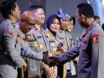 AKBP Condro Sasongko Sabet Penghargaan 3 Besar Polisi Teladan dan Inovatif Hoegeng Award 2025 AKBP Condro Sasongko Sabet Penghargaan 3 Besar Polisi Teladan dan Inovatif Hoegeng Award 2025