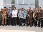 Resmikan Grha Bank Banten, Gubernur Banten Andra Soni: Bank Banten Harus Adil, Inklusif, dan Melayani Masyarakat Resmikan Grha Bank Banten, Gubernur Banten Andra Soni: Bank Banten Harus Adil, Inklusif, dan Melayani Masyarakat