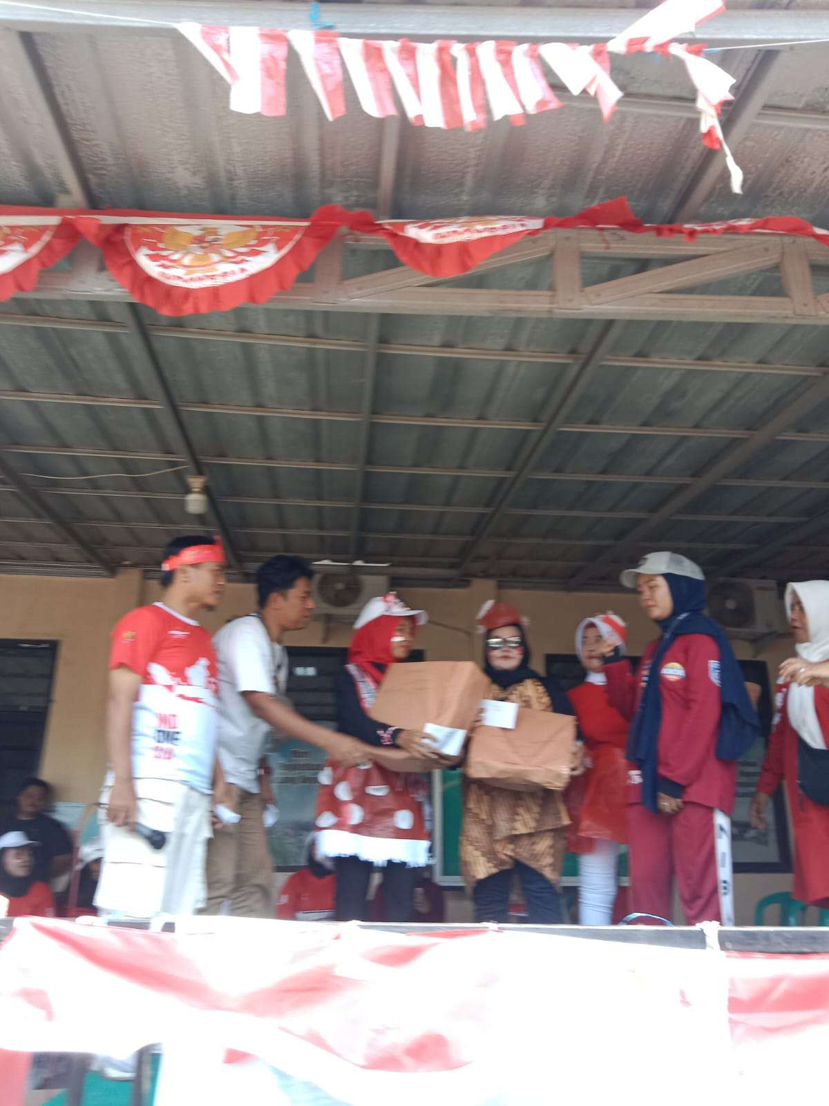 Pageragung Berwarna Bersama KKM UNIBA Meriahkan HUT RI ke- 80 Pageragung Berwarna Bersama KKM UNIBA Meriahkan HUT RI ke- 80