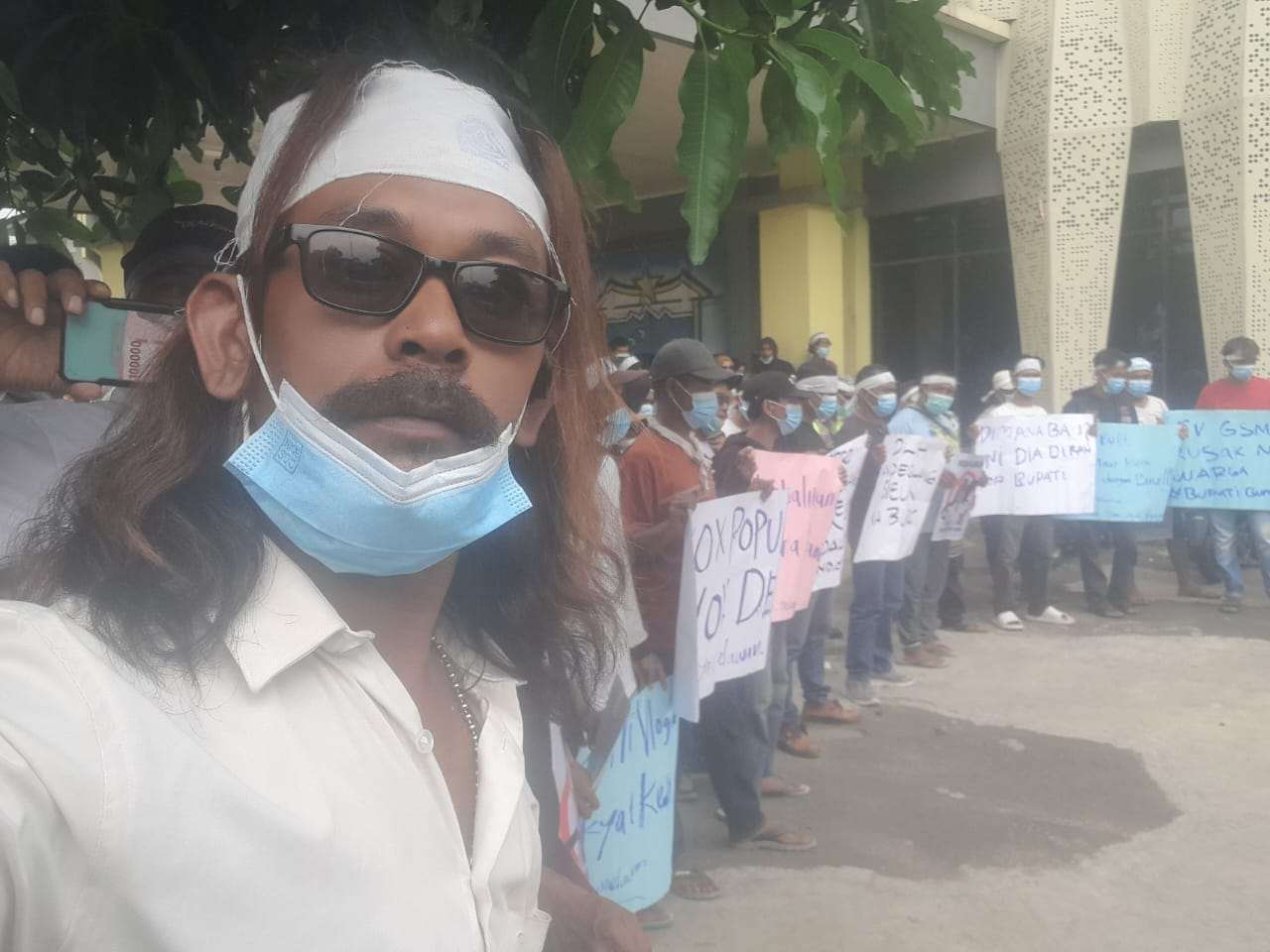 Gabungnya Wartawan Indonesia (GWI) Soroti Layanan Publik Pandeglang Diduga Bertentangan dengan UU No. 25 Tahun 2009 Gabungnya Wartawan Indonesia (GWI) Soroti Layanan Publik Pandeglang Diduga Bertentangan dengan UU No. 25 Tahun 2009
