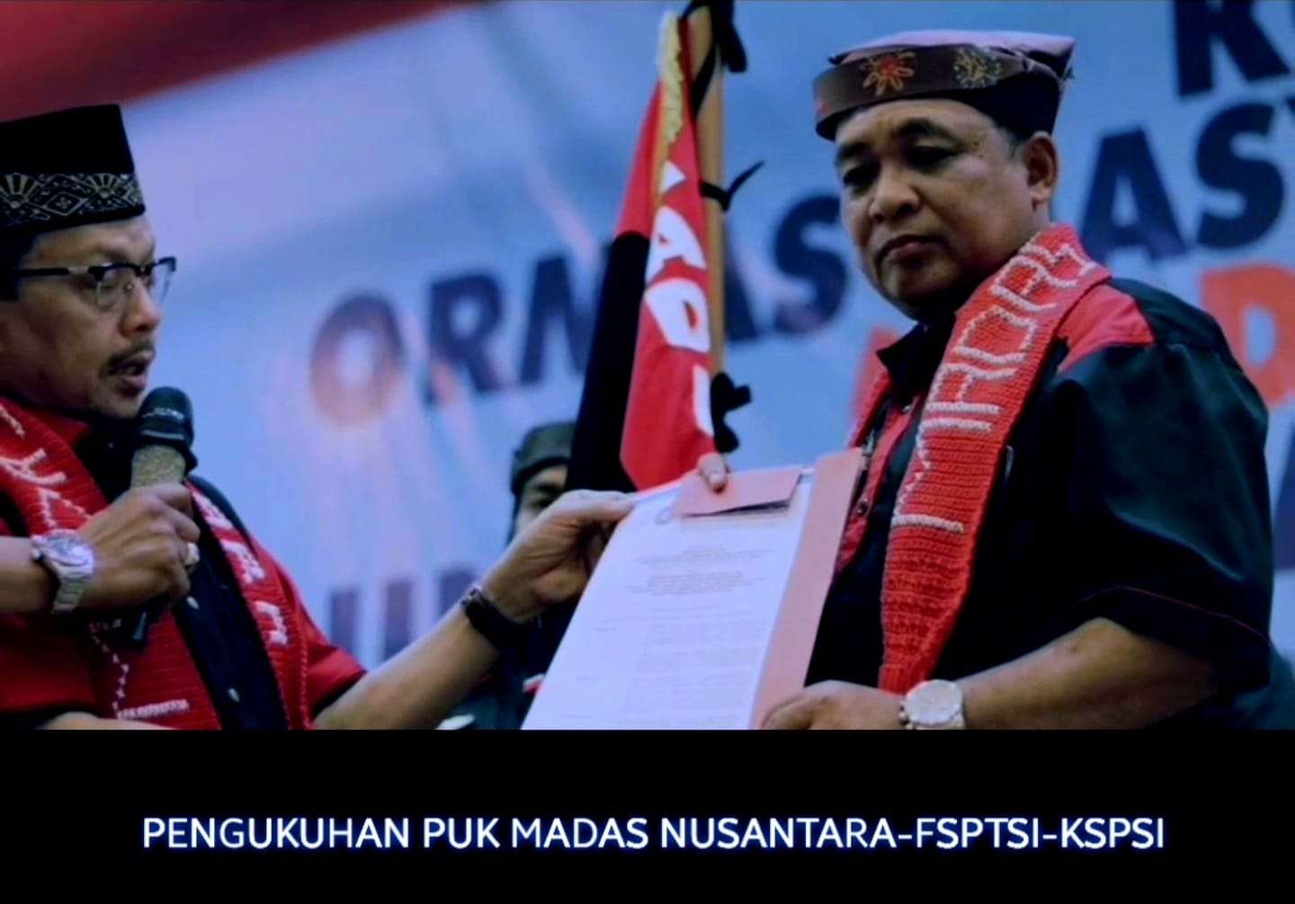 FSPTSI-KSPSI PECAT SEKUM SURYA KALFIN KARENA MEMECAH BELAH ORGANISASI FSPTSI-KSPSI PECAT SEKUM SURYA KALFIN KARENA MEMECAH BELAH ORGANISASI