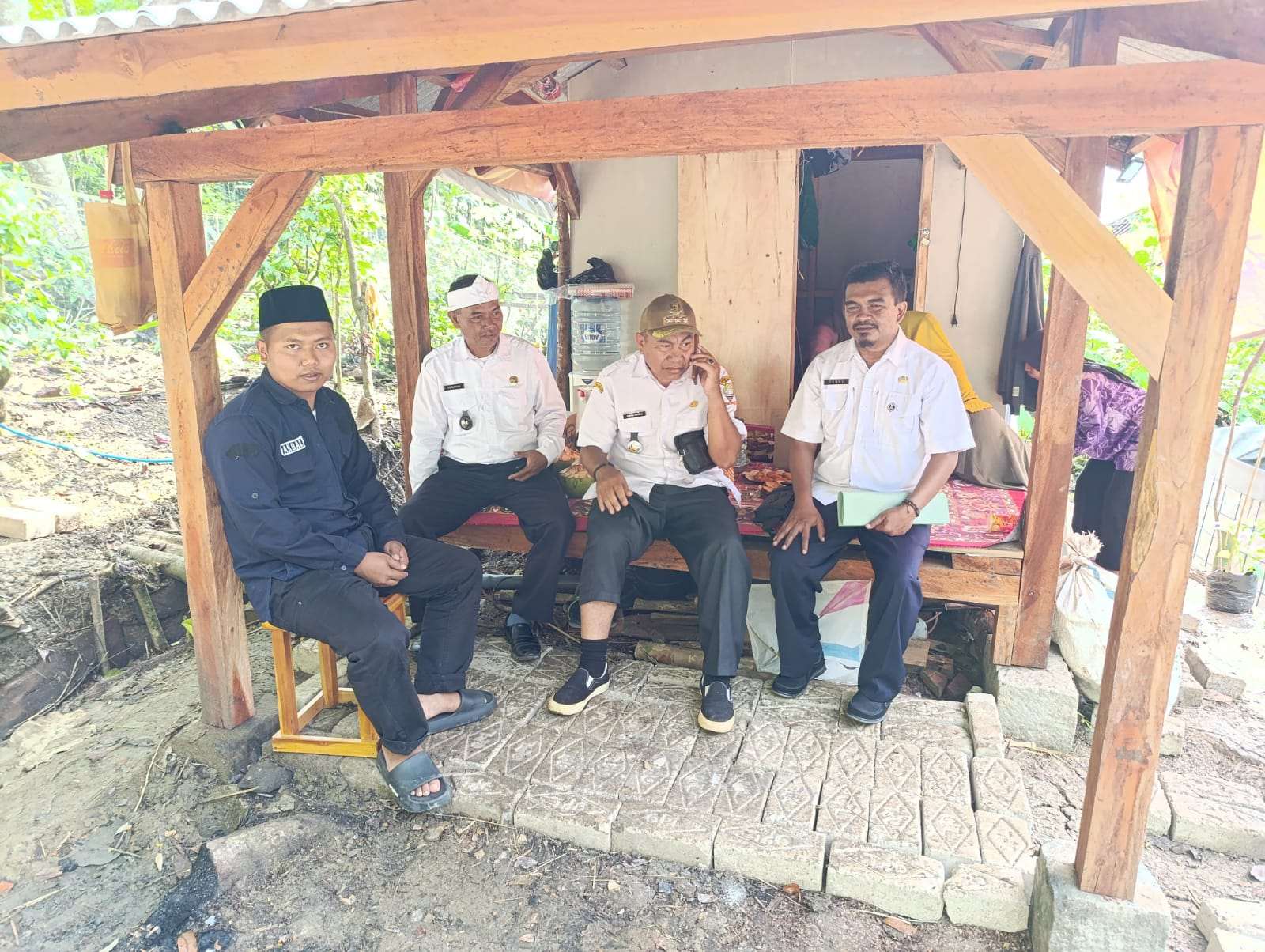 Kelompok ,Mina Sari, Kembangkan Budidaya Ikan Gurame di Dusun Pasir Wareng Kelompok ,Mina Sari, Kembangkan Budidaya Ikan Gurame di Dusun Pasir Wareng
