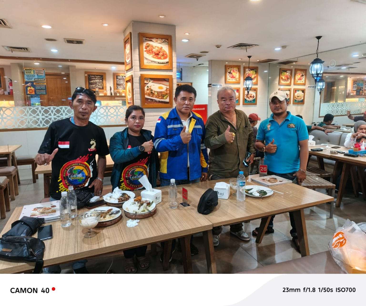 Dicolek Tunjangan Rumah, Ketua DPRD Kota Bekasi Balik Colek Wartawan,Ketum IWO-I:Jangan Jadikan Wartawan Sebagai Kambing Hitam Untuk Cuci Tangan Dicolek Tunjangan Rumah, Ketua DPRD Kota Bekasi Balik Colek Wartawan,Ketum IWO-I:Jangan Jadikan Wartawan Sebagai Kambing Hitam Untuk Cuci Tangan