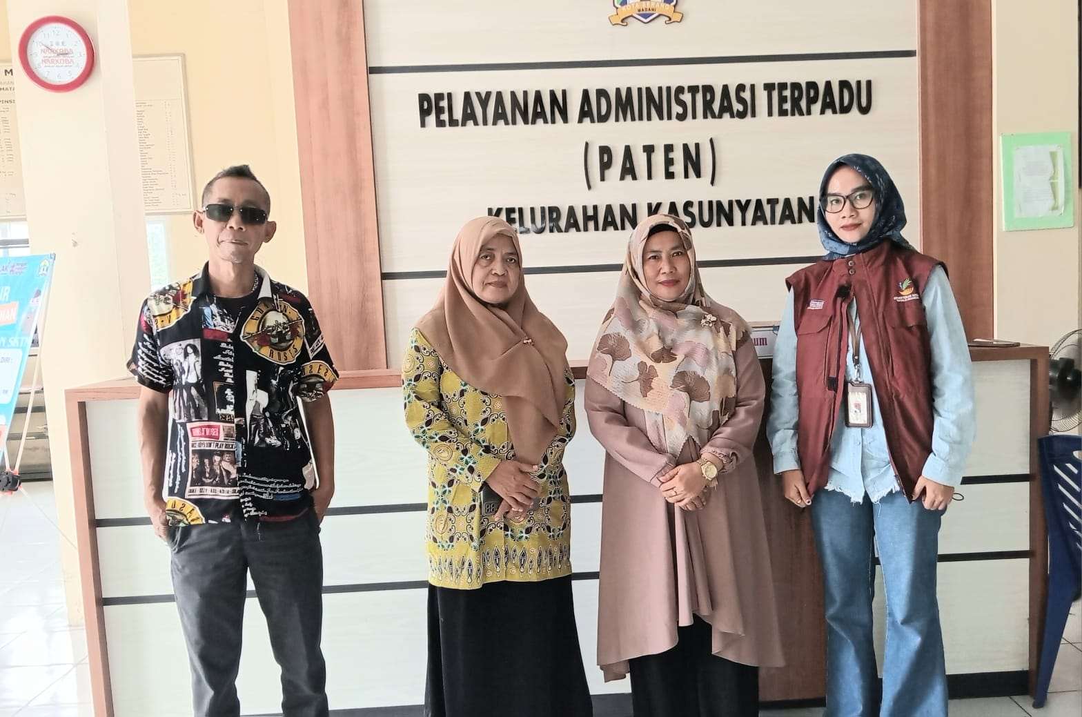 Bangun Sinergitas: Kelurahan Kasunyatan Bersama Pendamping PKH Lakukan Evaluasi dan Kordinasi Bangun Sinergitas: Kelurahan Kasunyatan Bersama Pendamping PKH Lakukan Evaluasi dan Kordinasi