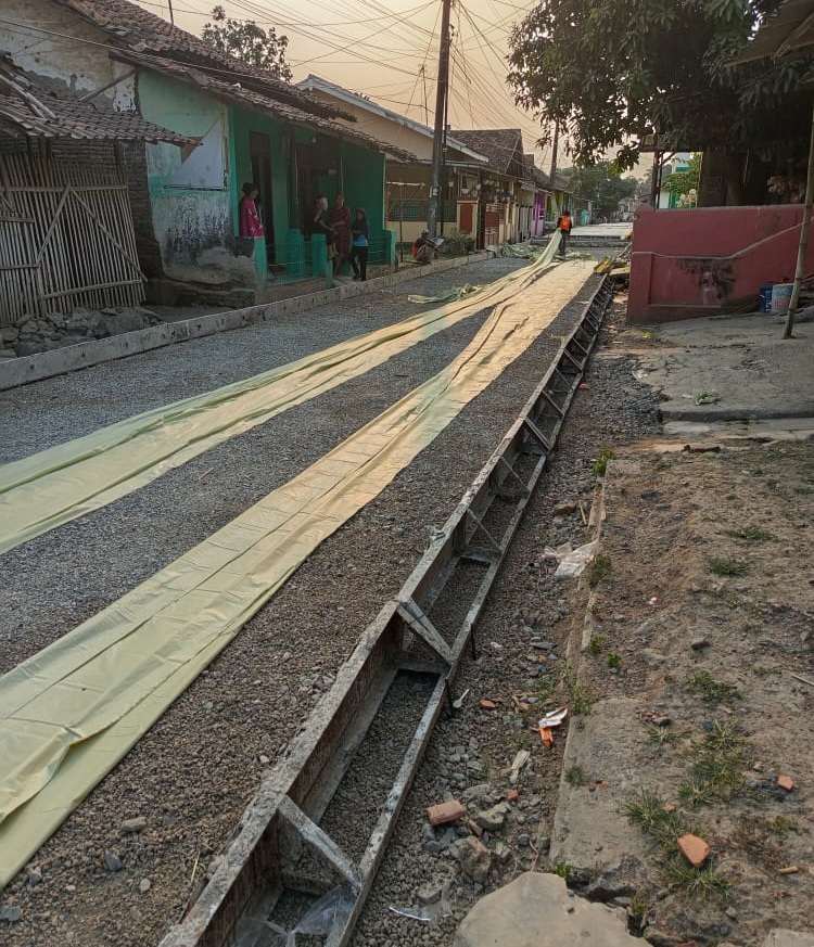 Pembangunan Ruas Jalan Sadik Simangu Tersendat-SendatKontraktor di Duga Tidak Mempunyai Modal Pembangunan Ruas Jalan Sadik Simangu Tersendat-SendatKontraktor di Duga Tidak Mempunyai Modal
