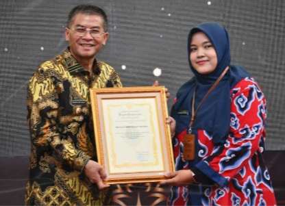 Sekretariat DPRD Sumedang Raih Penghargaan JDIH Terbaik Tingkat Jawa Barat 2025 Sekretariat DPRD Sumedang Raih Penghargaan JDIH Terbaik Tingkat Jawa Barat 2025