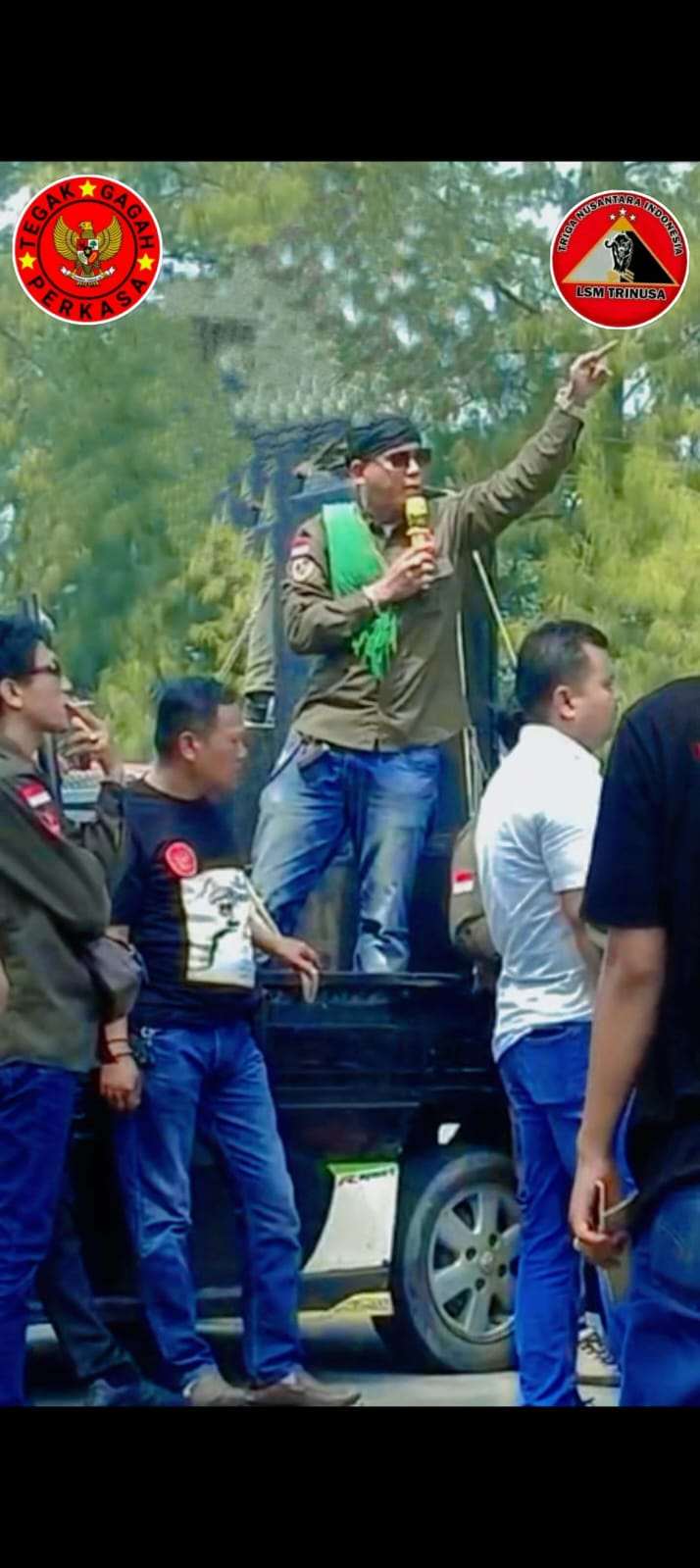 Setelah Leony, Wahyudin Kader Ativis Trinusa Soroti LHKPN WaliKota Tangsel Naik 67% dalam 3 Tahun: Dugaan Ada Aset Hilang-Muncul & Rolex Tak Tercatat Setelah Leony, Wahyudin Kader Ativis Trinusa Soroti LHKPN WaliKota Tangsel Naik 67% dalam 3 Tahun: Dugaan Ada Aset Hilang-Muncul & Rolex Tak Tercatat