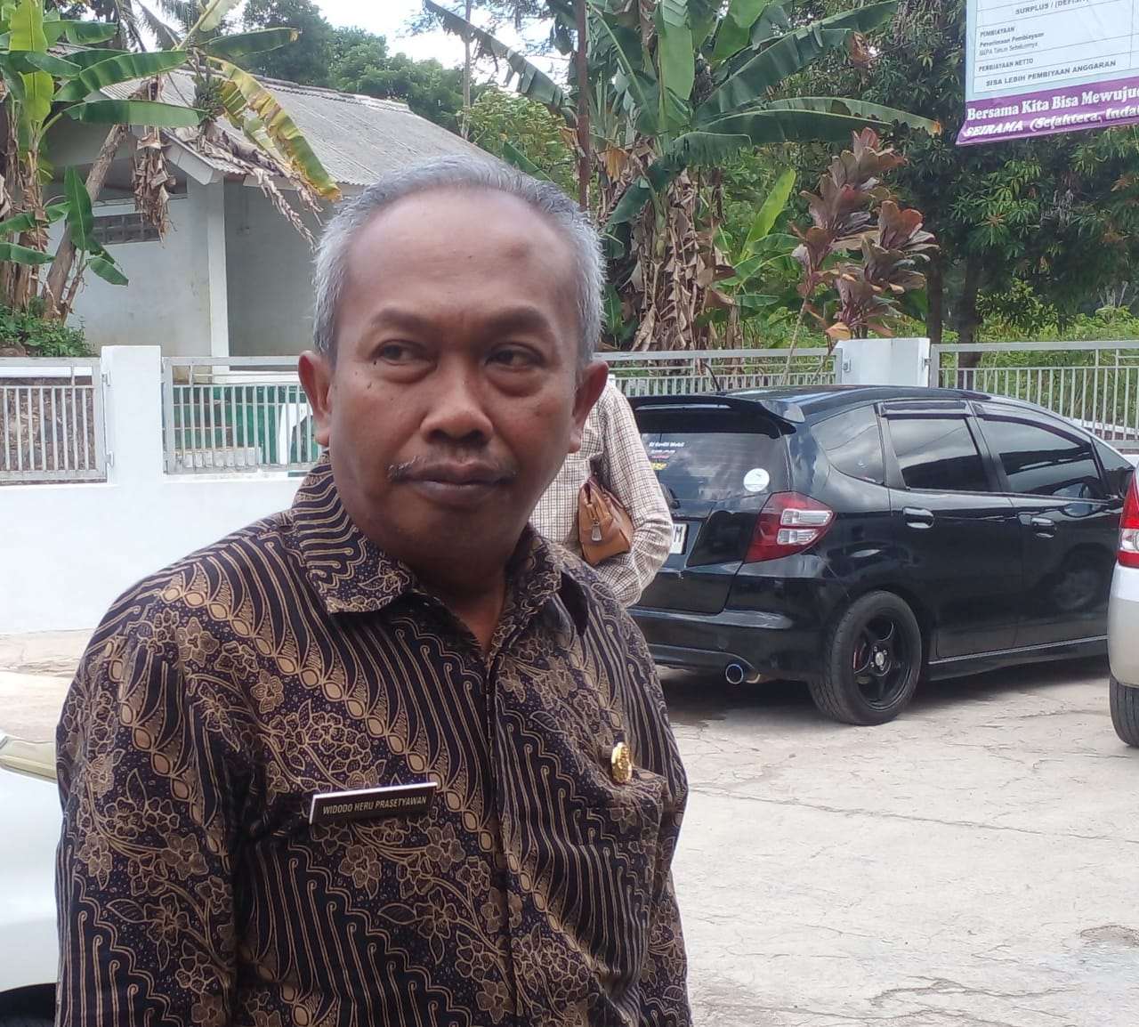 DPMD Kabupaten Sumedang Siap Fasilitasi Rekonsiliasi Antara Kades dan Camat Cimalaka. DPMD Kabupaten Sumedang Siap Fasilitasi Rekonsiliasi Antara Kades dan Camat Cimalaka.