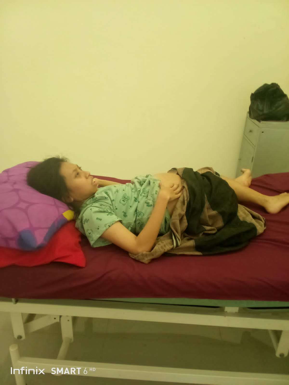 Wartawan GWI Dampingi Ibu Hamil ke Puskesmas Baru di Kampung Sugal, Panimbang Wartawan GWI Dampingi Ibu Hamil ke Puskesmas Baru di Kampung Sugal, Panimbang