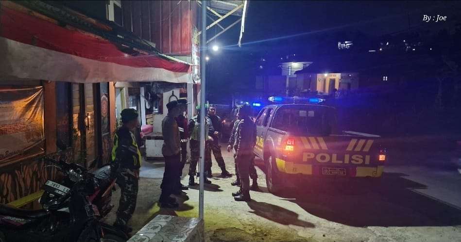 POLSEK SUKASARI POLRES SUMEDANG GELAR PATROLI BLUE LIGHT MALAM BERSAMA KORAMIL TANJUNGSARI DAN SATPOL PP POLSEK SUKASARI POLRES SUMEDANG GELAR PATROLI BLUE LIGHT MALAM BERSAMA KORAMIL TANJUNGSARI DAN SATPOL PP