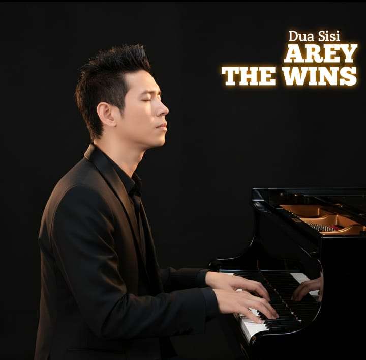 Lagu ,Dua Sisi, Resmi Dirilis, Arey The Wins Persembahkan Karya Terbaru untuk Pecinta Musik Tanah Air Lagu ,Dua Sisi, Resmi Dirilis, Arey The Wins Persembahkan Karya Terbaru untuk Pecinta Musik Tanah Air