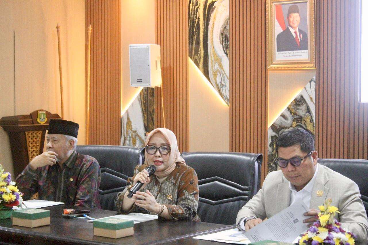 DPD RI Ade Yuliasih Temui DPRD, Tampung Aspirasi Masalah di Provinsi Banten DPD RI Ade Yuliasih Temui DPRD, Tampung Aspirasi Masalah di Provinsi Banten