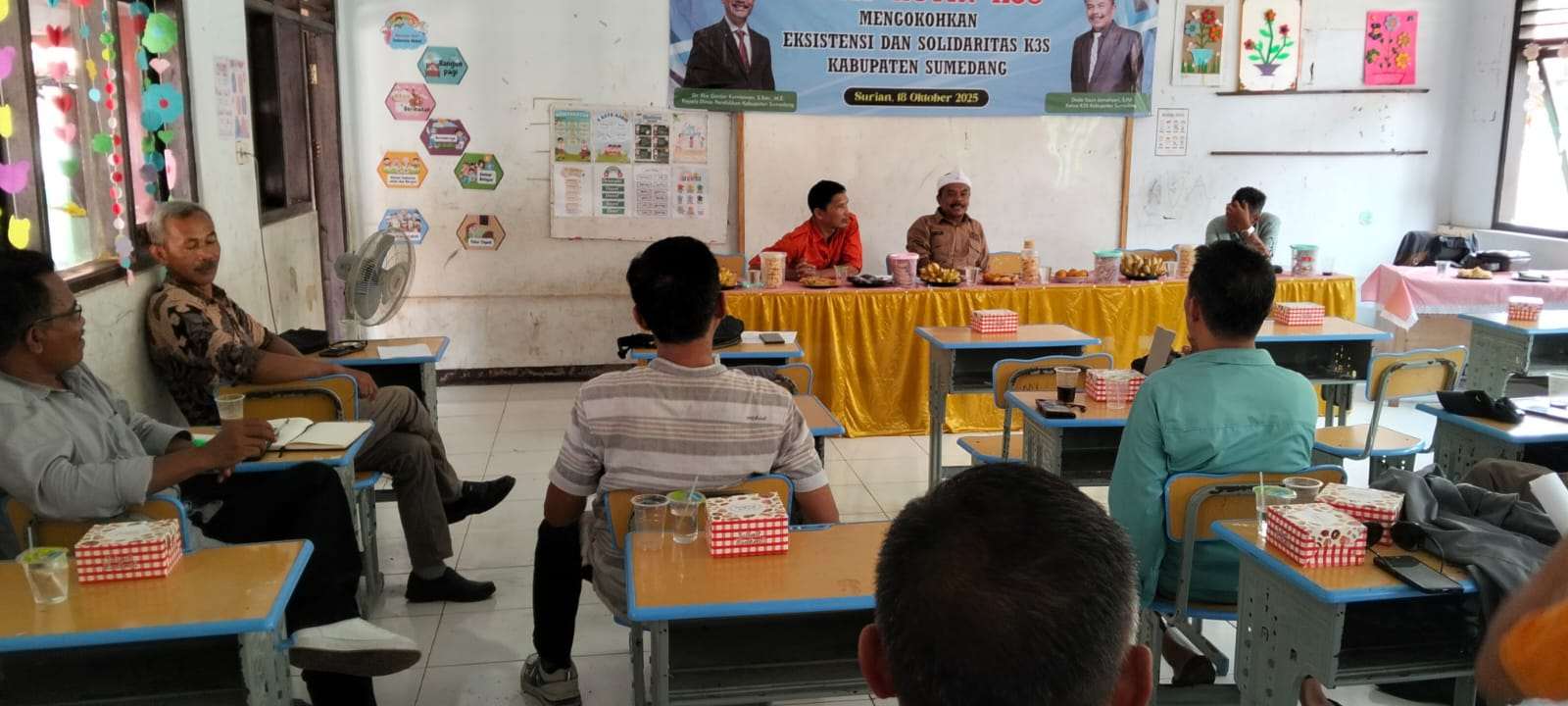 Rohman Nahkodai K3S Sumedang: Regenerasi Kepemimpinan dan Asa Baru untuk Dunia Pendidikan Rohman Nahkodai K3S Sumedang: Regenerasi Kepemimpinan dan Asa Baru untuk Dunia Pendidikan