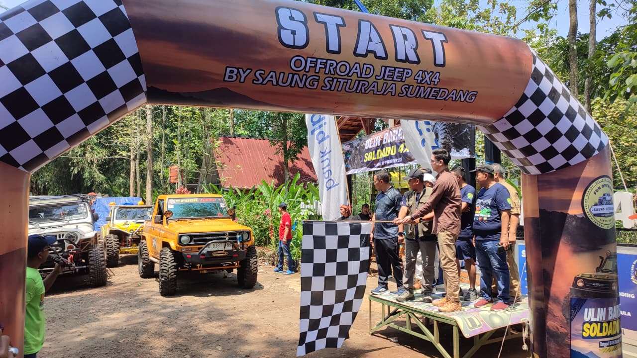 Ulin Bareng Soldadu 4x4 Meriahkan HUT TNI ke-80 di Sumedang Ulin Bareng Soldadu 4x4 Meriahkan HUT TNI ke-80 di Sumedang