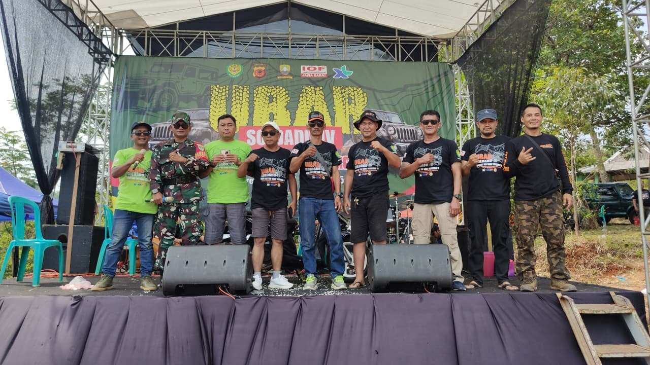 Semarak Penutupan Event Off-Road “Ulin Bareng Soldadu 4x4” Warnai HUT TNI ke-80 di Sumedang Semarak Penutupan Event Off-Road “Ulin Bareng Soldadu 4x4” Warnai HUT TNI ke-80 di Sumedang