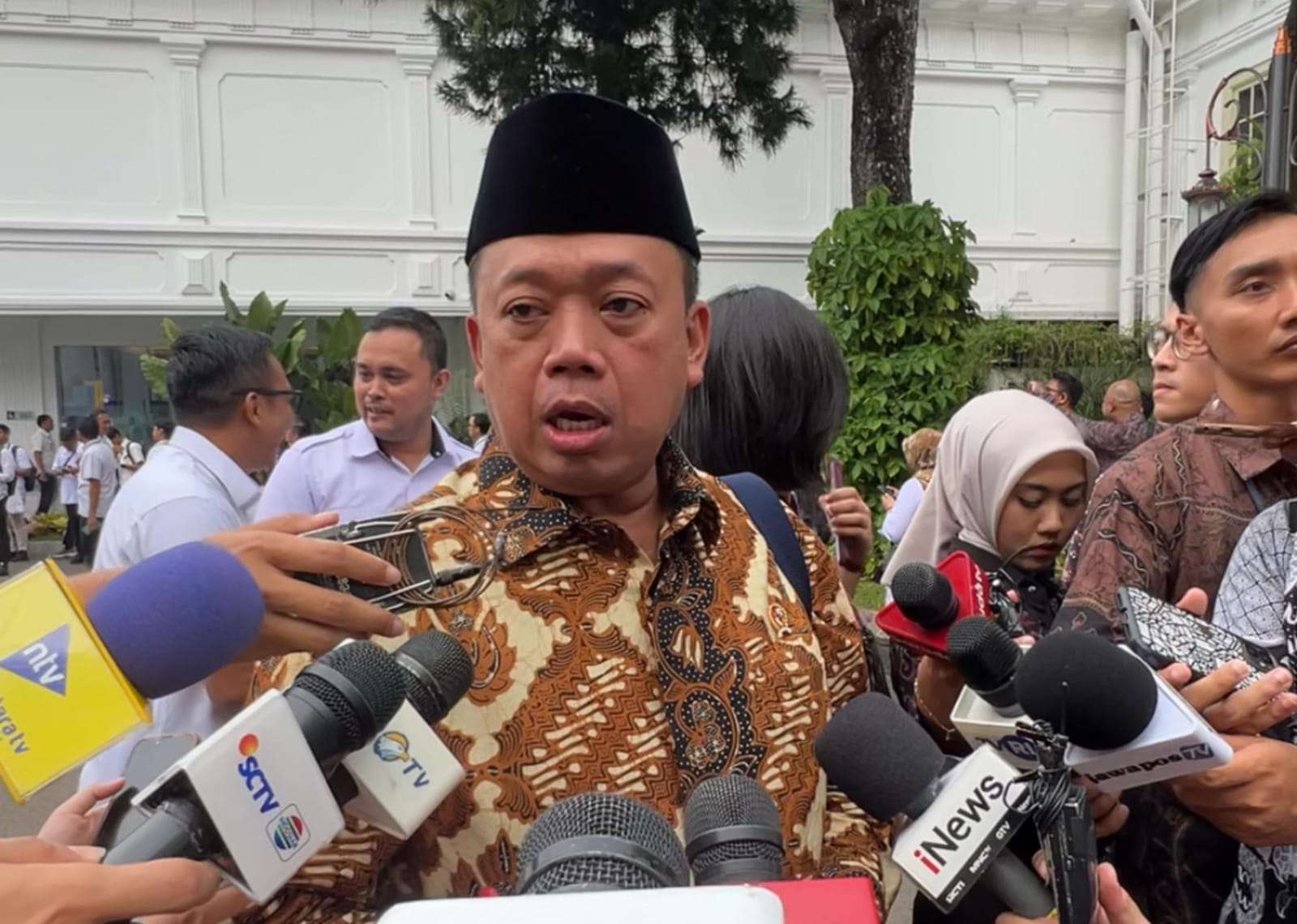 Menteri Nusron Tegaskan Tak Ada Satu pun Kasus Baru Sengketa Tanah di Tahun Pertama Periode Kabinet Merah Putih Menteri Nusron Tegaskan Tak Ada Satu pun Kasus Baru Sengketa Tanah di Tahun Pertama Periode Kabinet Merah Putih